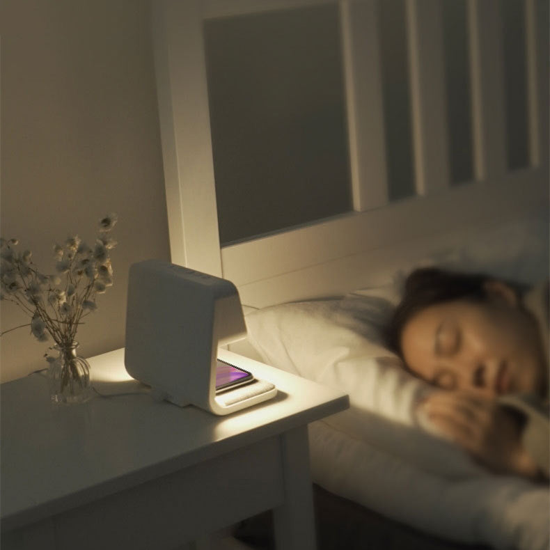 3-in-1 Bedside Wireless Charging Lamp